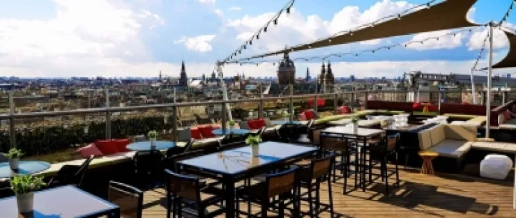 Terras van Skylounge in Amsterdam