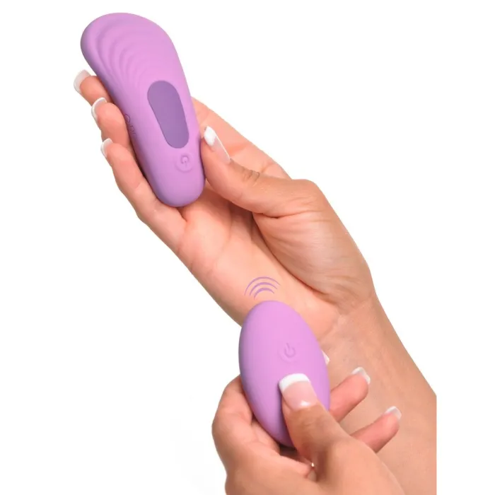 Fantasy for her, vibrator met afstandsbediening in hand